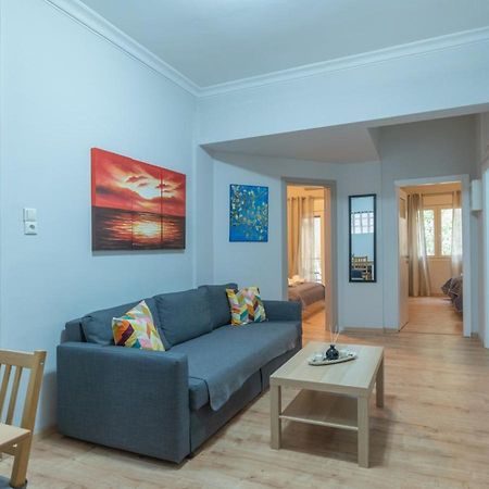 Entire Apt, 2 Bdrm, City Center Atina Dış mekan fotoğraf